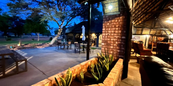 A majestic Lodge, situated only 130km from Windhoek & 70km from Hosea Kutaku International Airport.