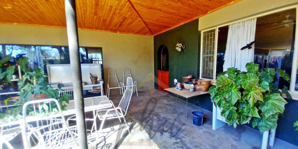 House with Flat For Sale In Omaruru