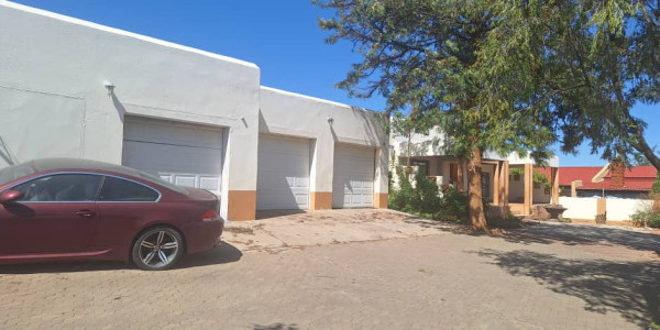 7-Bed Home in Pioneerspark - Yours for N$3.4M