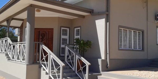 Klein WIndhoek Family Residential For Sale