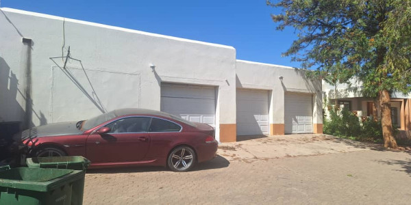 7-Bed Home in Pioneerspark - Yours for N$3.4M