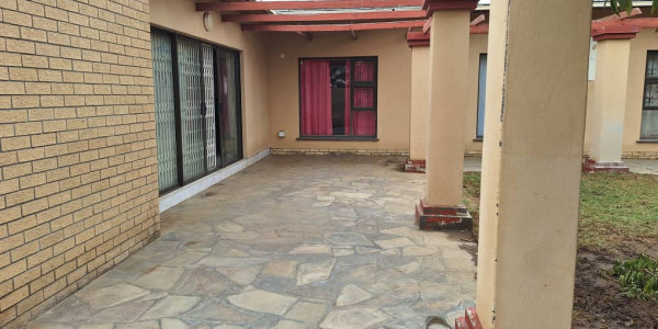 For sale - Walvisbay Ext 6 - Exceptional house  - N$ 2,060 000.00