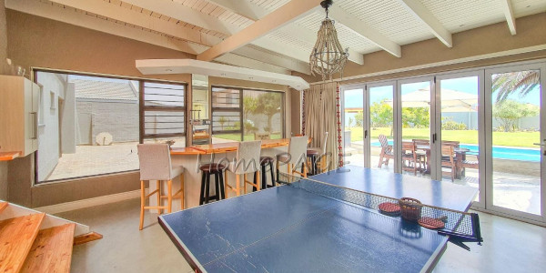 Ext 6 (South Dune), Henties Bay:  BEAUTIFUL 6 Bedr Double Storey Home is for Sale, FURNISHED