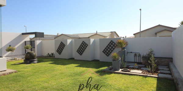 4 Bedroom house for sale - Swakopmund (Kramersdorf)