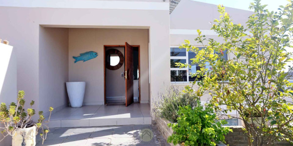 8 Bedroom House (Guesthouse) FOR SALE in Mile 4, Swakopmund