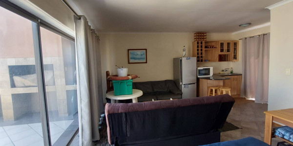 3 Bedroom Duplex for sale on Long beach