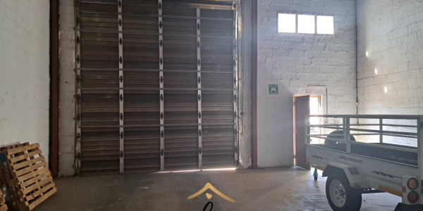 Light Industrial warehouse for sale in Walvis Bay, selling for N$1 150 000.00
