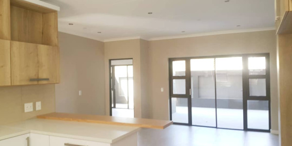 Excellent located apartment edge of Windhoek Central and Luxury Hill