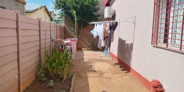 Home For Sale In Cimbebasia, Windhoek