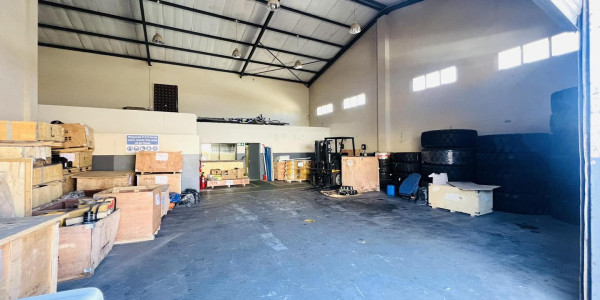 Warehouse For Sale in Northern Industrial Area