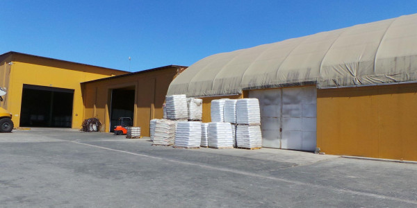 Heavy Industrial Warehouse close to Fishing Factories selling as PTY