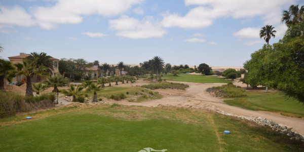 18 Hole Grass Golf Course