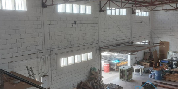 FOR SALE Swakopmund Industrial Area Warehouse with Showroom and Residential Unit