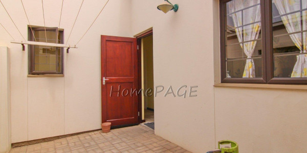 Central, Swakopmund:  Quaint 2 Bedr Townhouse is for Sale