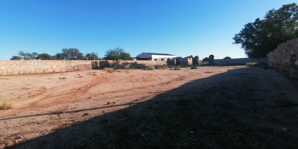EXQUISITE FARM FOR SALE IN THE SOUTH OF NAMIBIA